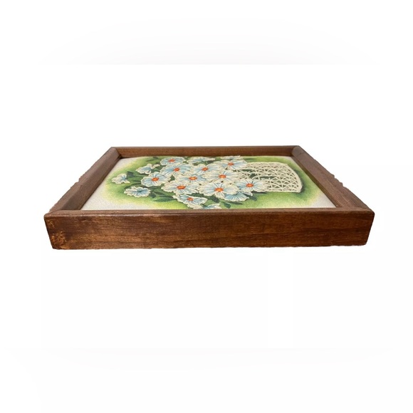 Vintage Wood Framed Embroidery Daisy Bouquet Spring April Floral CottageCore - Picture 5 of 10